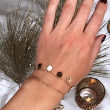 Load image into Gallery viewer, Armband Beja (goud) / Bracelets Beja (doré)
